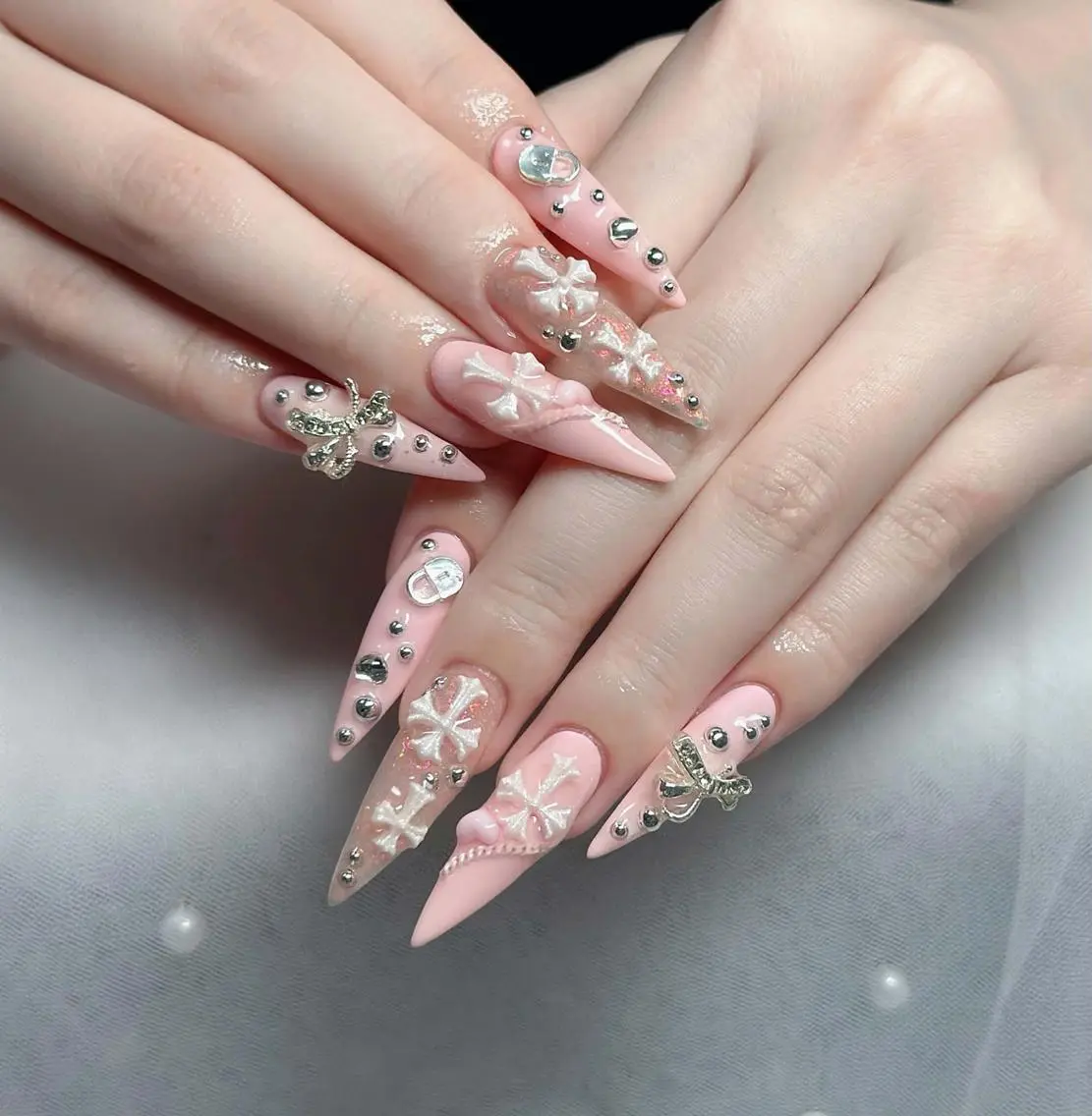 ネイル フレンチネイル ジェルネイル ハロウィン 韓国ネイル マグネットネイル ハンドネイル Hbaby nailのネイルデザイン
