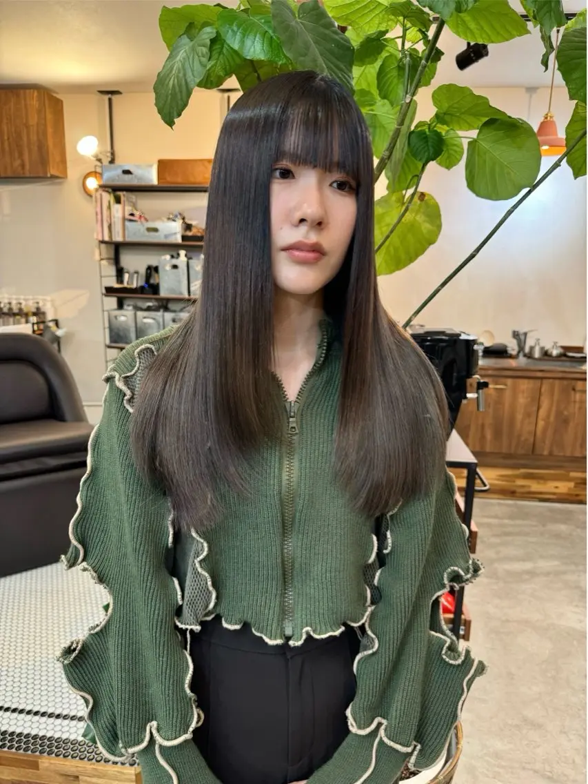 ロング カラー 髪質改善 縮毛矯正 トリートメント (h)wim ウィムのヘアスタイル