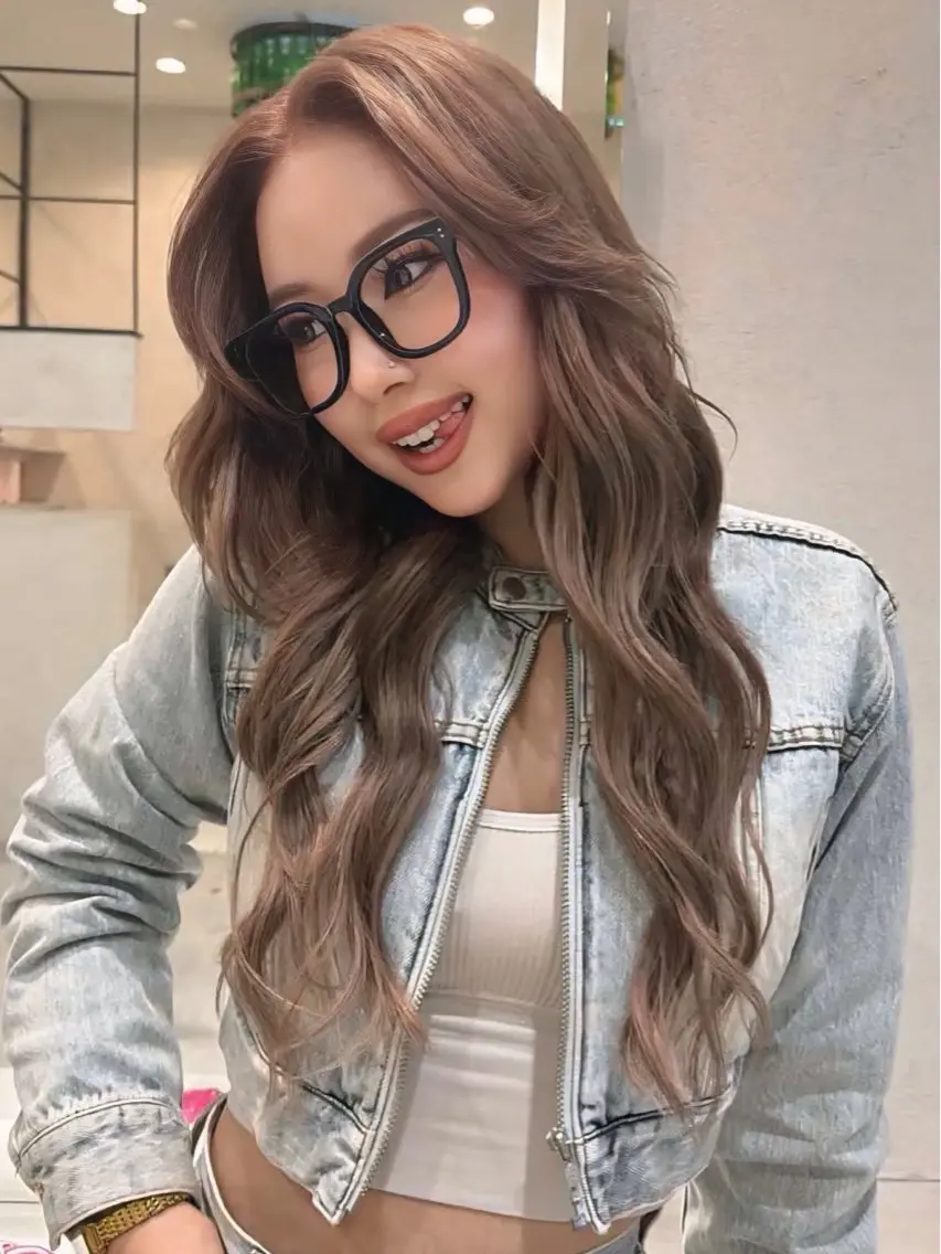 ロング カット トリートメント エクステ DEAN ISLA 海外風ヘアサロンのヘアスタイル