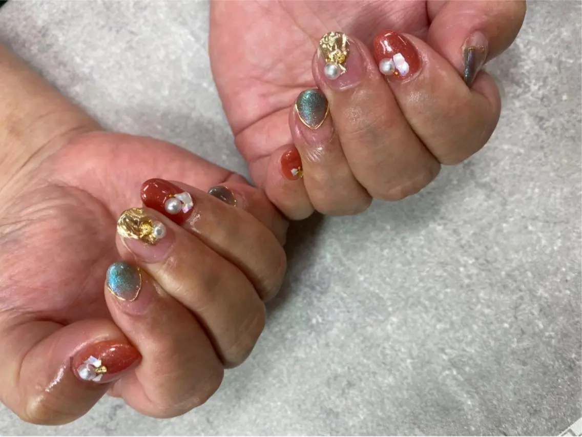 ネイル マグネットネイル ミラーネイル ニュアンスネイル ハンドネイル ハンドケア FASTNAIL PLUS 新宿店のネイルデザイン