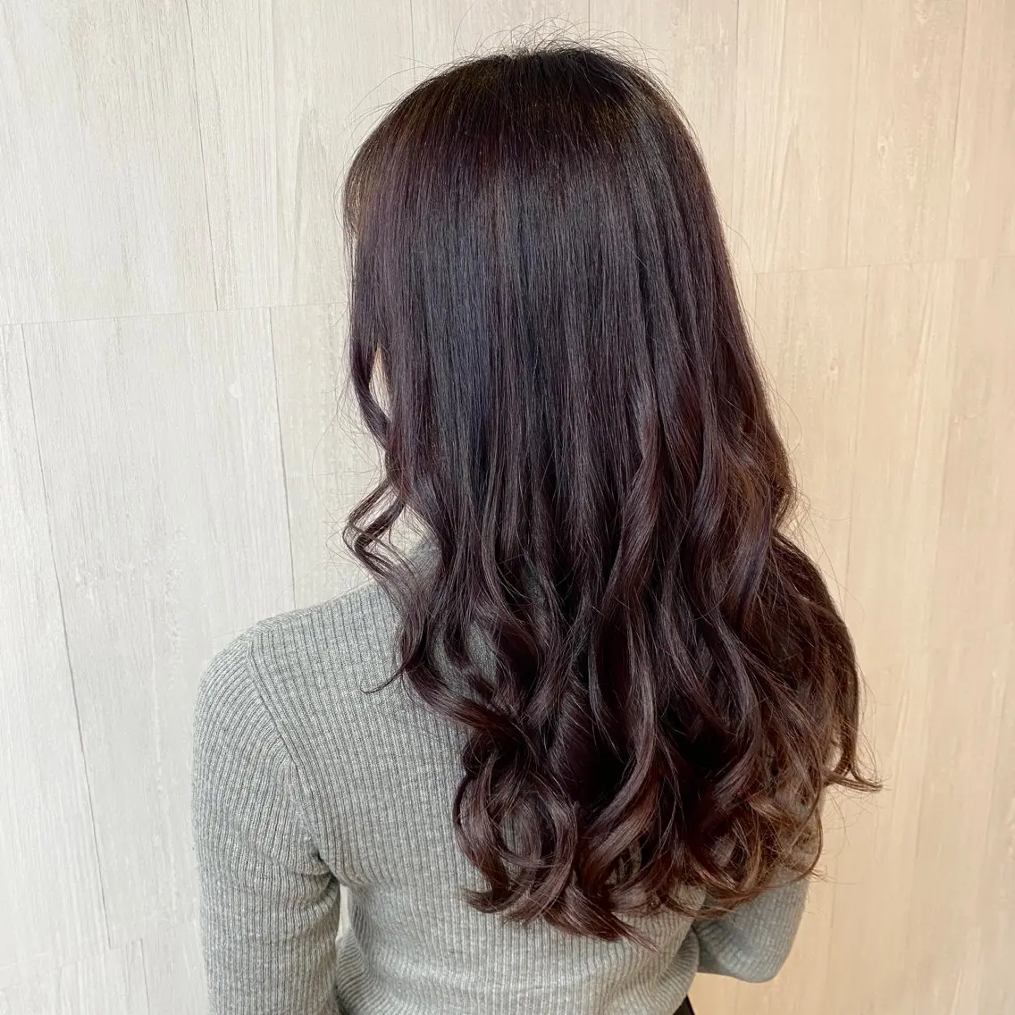 ロング カラー シールエクステ ダブルカラー エクステ カット ヘアカラー トリートメント ヘッドスパ GLOSS 心斎橋 山上のヘアスタイル