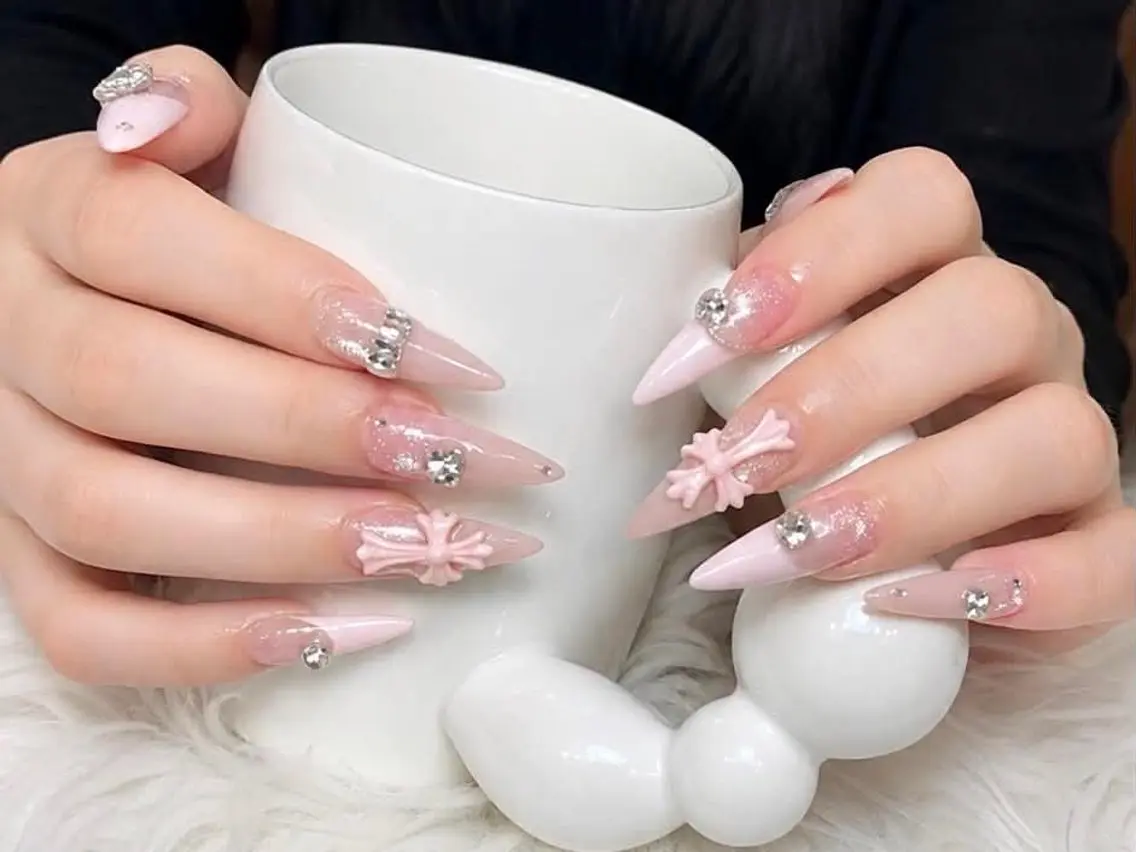 ネイル ハンドネイル mochi nailsのネイルデザイン