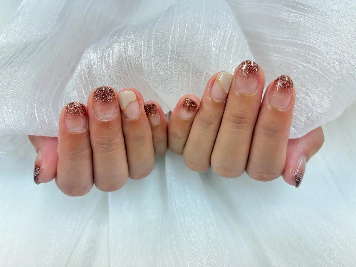 ネイル アートネイル グラデーション ニュアンスネイル Risa セプトアカデミーのネイルデザイン