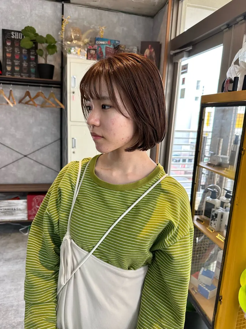 ショート 切りっぱなしボブ ショートボブ ハンサムショート 丸みショート ボブ モテ髪/ボブ/ショー ト/アダチフウトのヘアスタイル