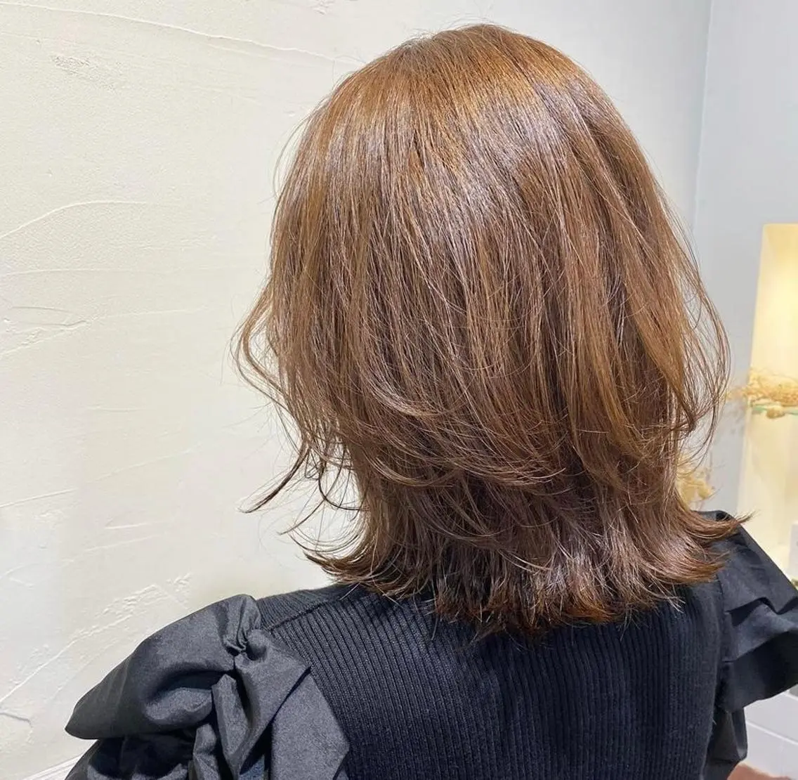 ミディアム カラー カット ヘアカラー スタイリスト 林 風香のヘアスタイル