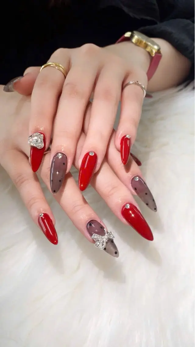ネイル フレンチネイル グラデーション 韓国ネイル マグネットネイル ミラーネイル REI nailのネイルデザイン
