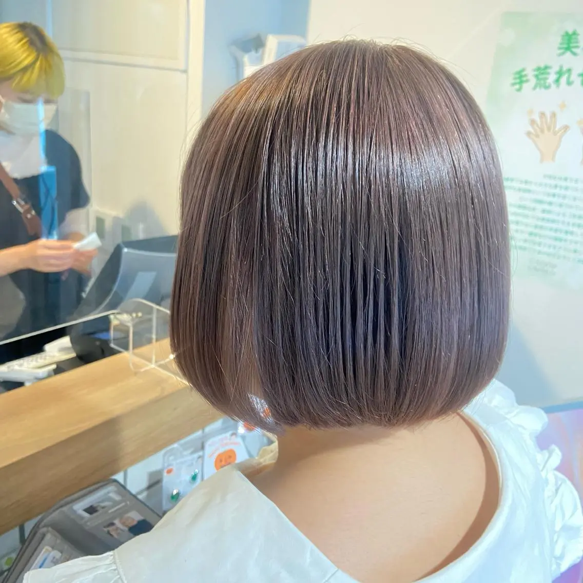 ショート カラー ベージュカラー ピンクカラー ピンクベージュ トリートメント 🌷レイヤーカット/ フルキシオリ🌷のヘアスタイル