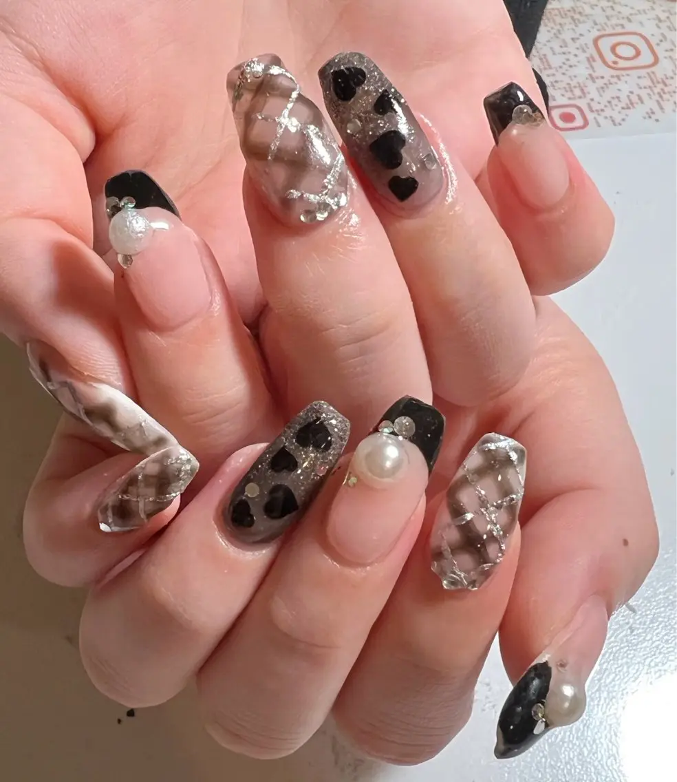 ネイル フレンチネイル ハート ハンドネイル private salon mieのネイルデザイン