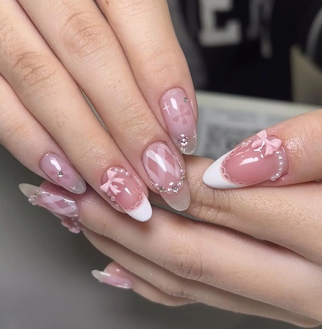 ネイル ハンドネイル 🎀 Ayaka_nailのネイルデザイン