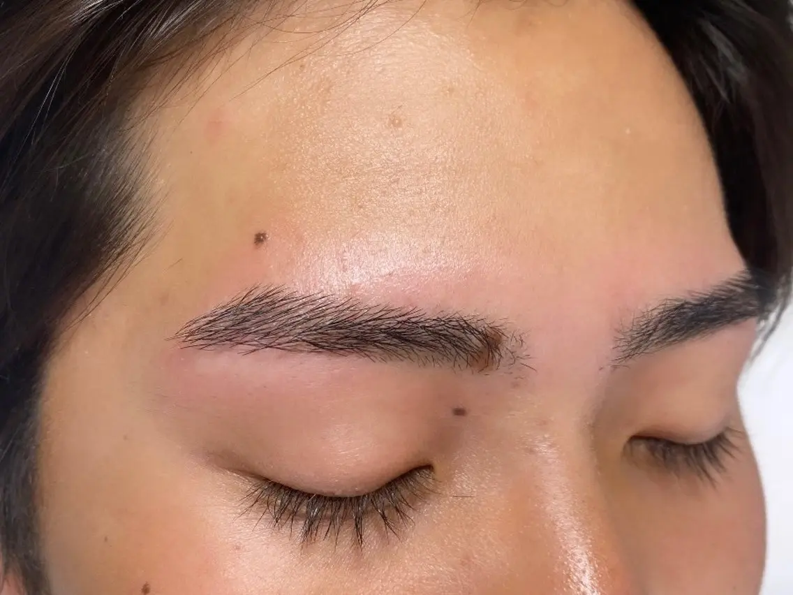 メンズ アイブロウ EYES YUNのマツエク・マツパデザイン