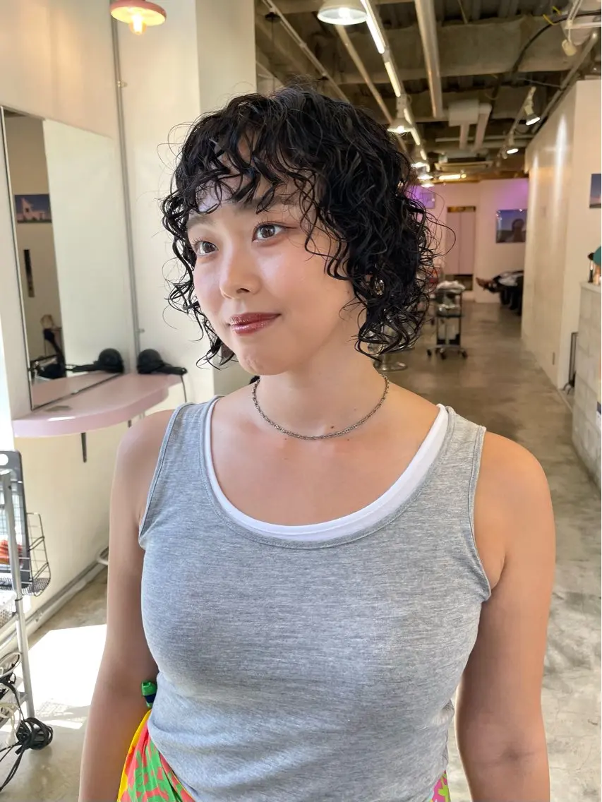 ミディアム カット パーマ nessヤマサキ リュウタのヘアスタイル
