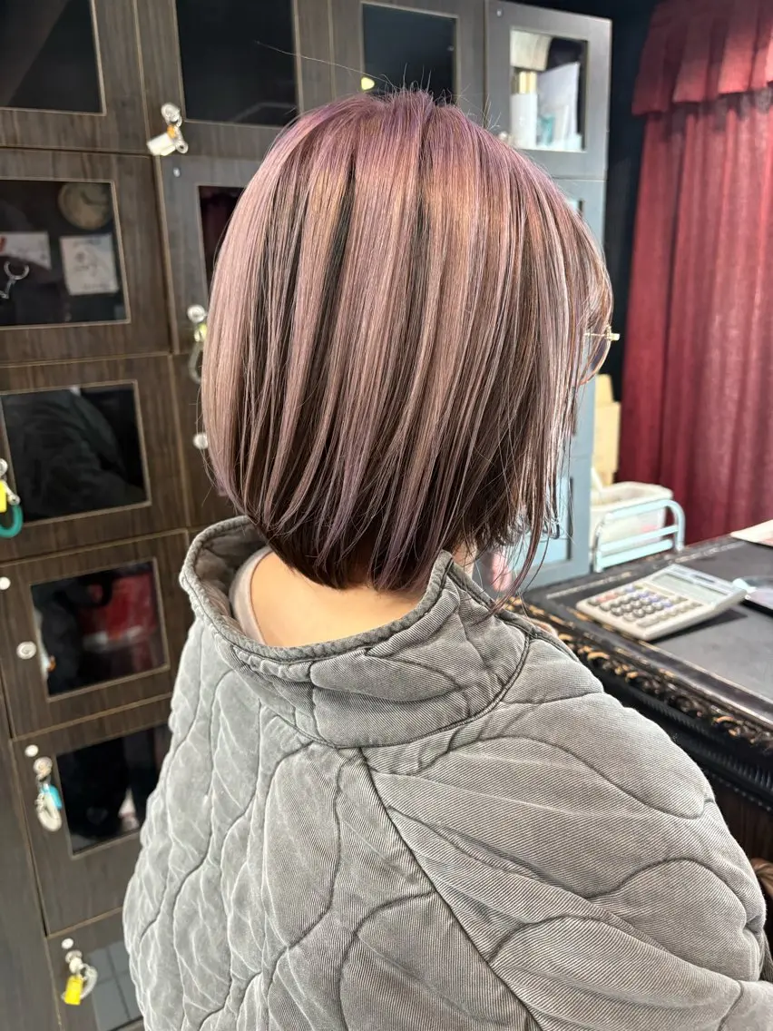 ショート カラー 🦋YUI 髪質改善 ブリーチ 着付け🦋のヘアスタイル