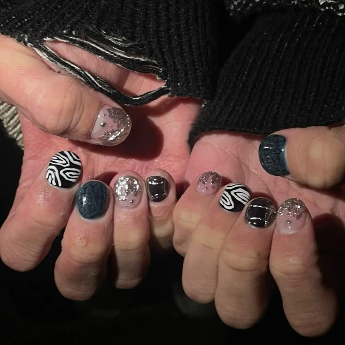 ネイル アートネイル メンズネイル ミラーネイル ハンドネイル 🦋hana / nail / AOのネイルデザイン