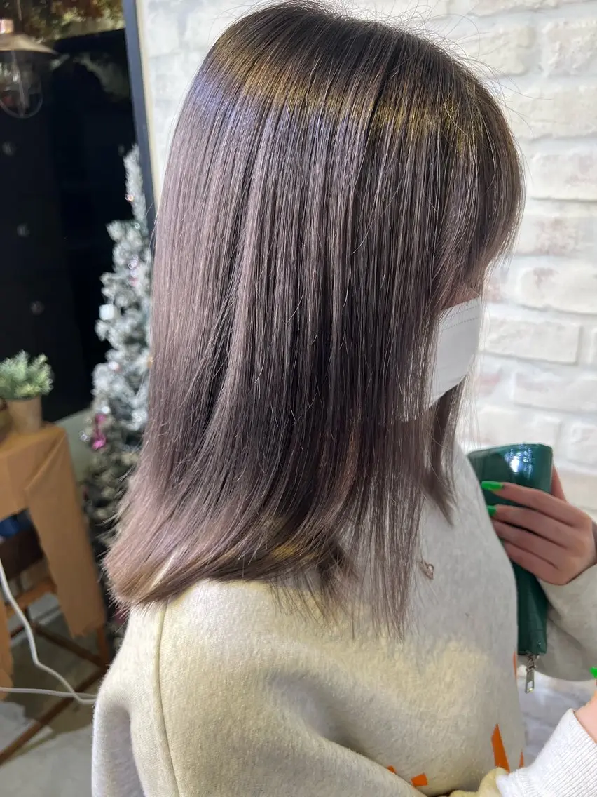 ミディアム カット ヘアカラー 池本 勇大のヘアスタイル