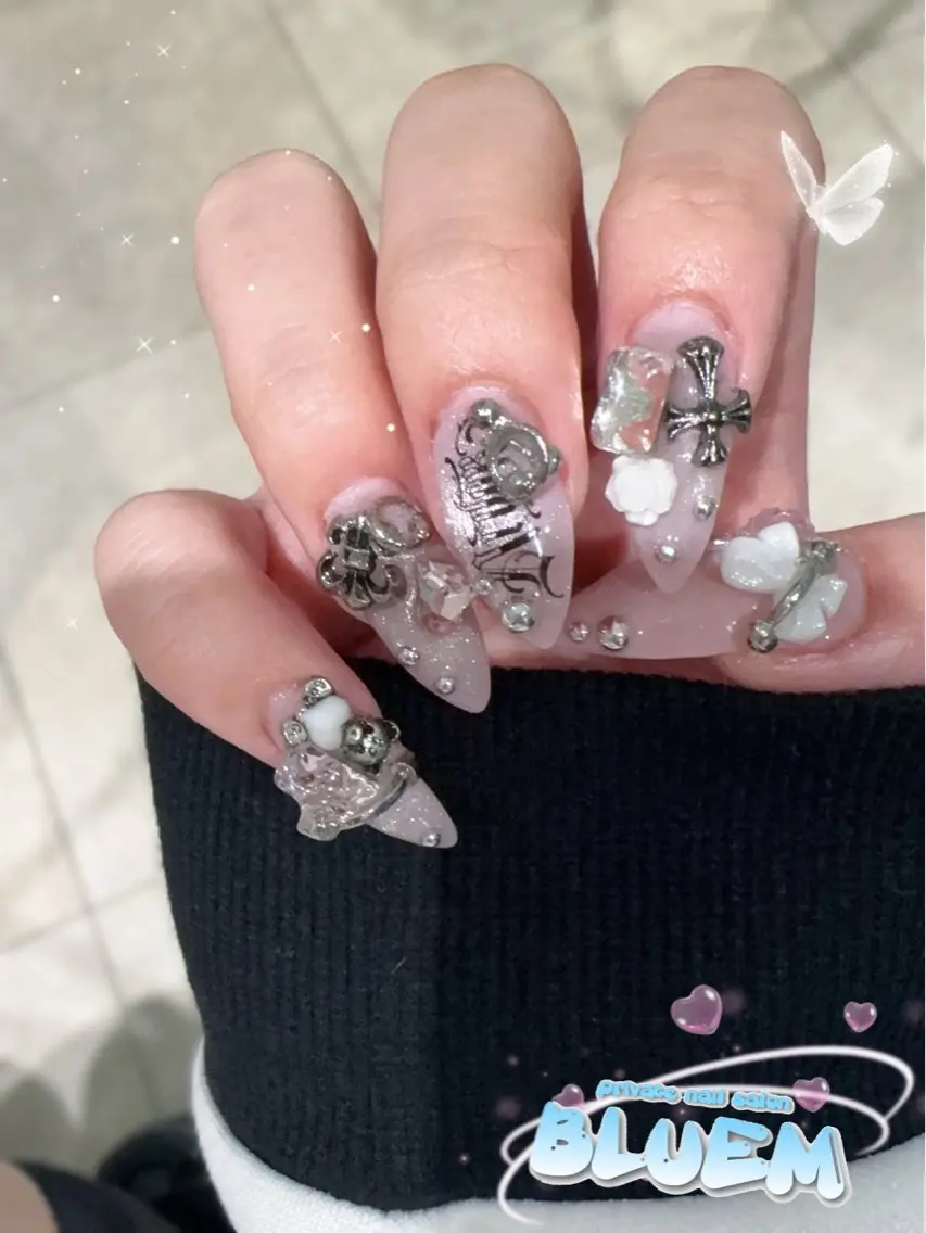 ネイル マグネットネイル ハンドネイル BLUEM みおちのネイルデザイン
