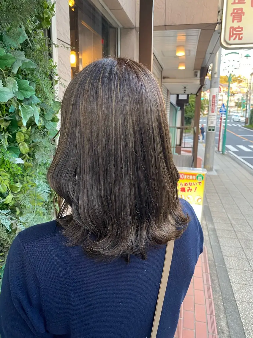 ミディアム カラー カット ヘアカラー トリートメント 透明感カラー/韓国 ヘア🩶yuri🩵のヘアスタイル