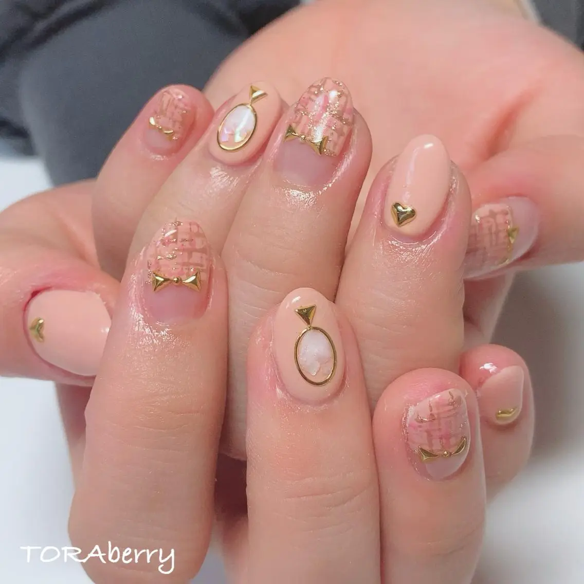 ネイル ハンドネイル ネイリスト なつみのネイルデザイン