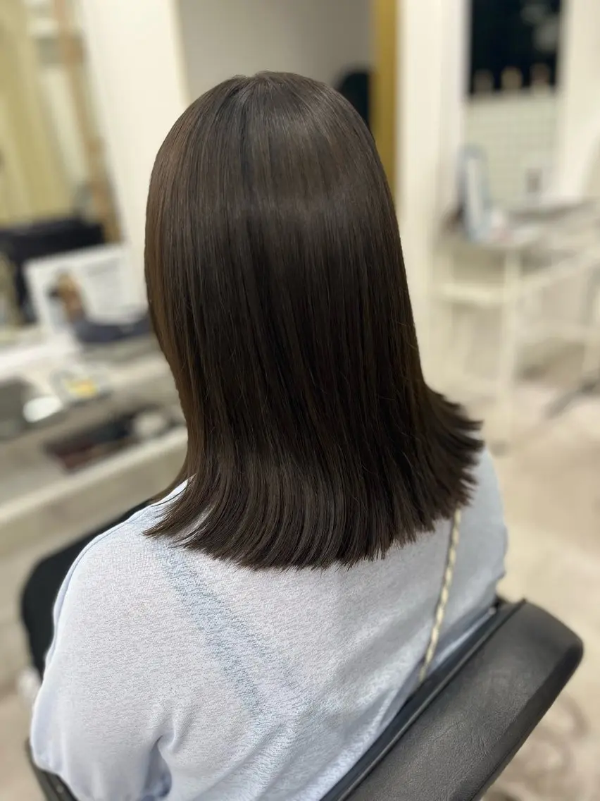 セミロング カラー グレージュ オリーブグレージュ オリーブグレー カット ヘアカラー トリートメント 🫧ぷる艶カラー🫧 Yuubi🦩のヘアスタイル