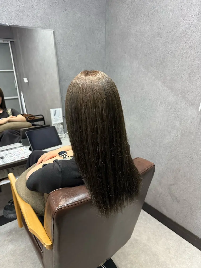 ロング カラー ヘアカラー 縮毛矯正 トリートメント ヘッドスパ 小田桐 蓮のヘアスタイル