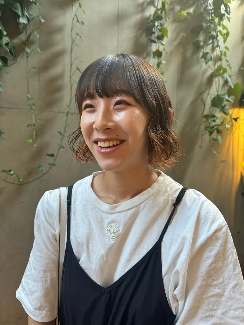 ショート カット パーマ 大人可愛い♡コテ巻き パーマ🌼杉田 萌恵のヘアスタイル