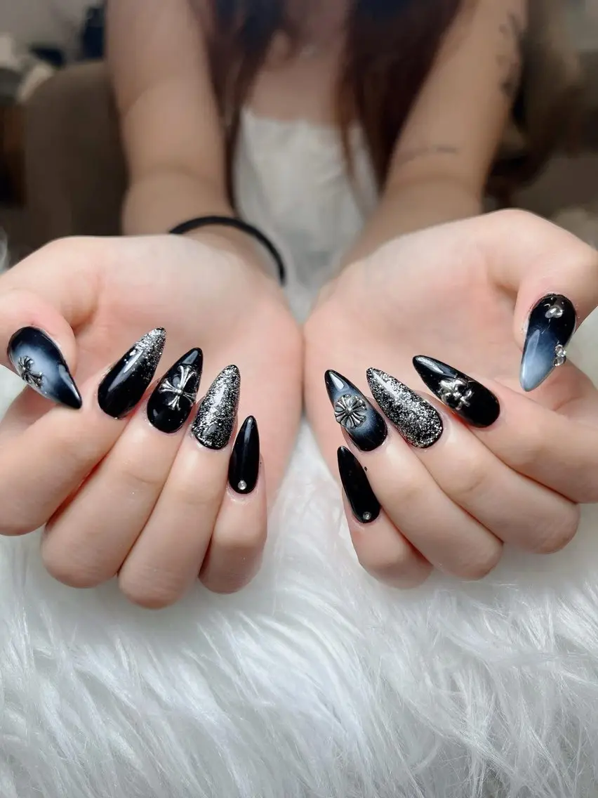 カラー RUBY NAIL SPAのネイルデザイン