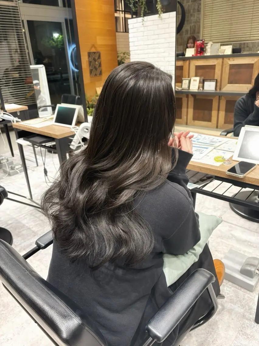 カラー オリーブカラー ヘアカラー トリートメント ヘッドスパ ヘアセット The C 海老名 SHUREIのヘアスタイル