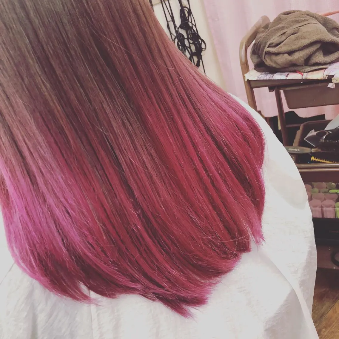 ミディアム ヘアカラー トリートメント kou艶髪師色髪師 こう 艶髪師色髪師のヘアスタイル