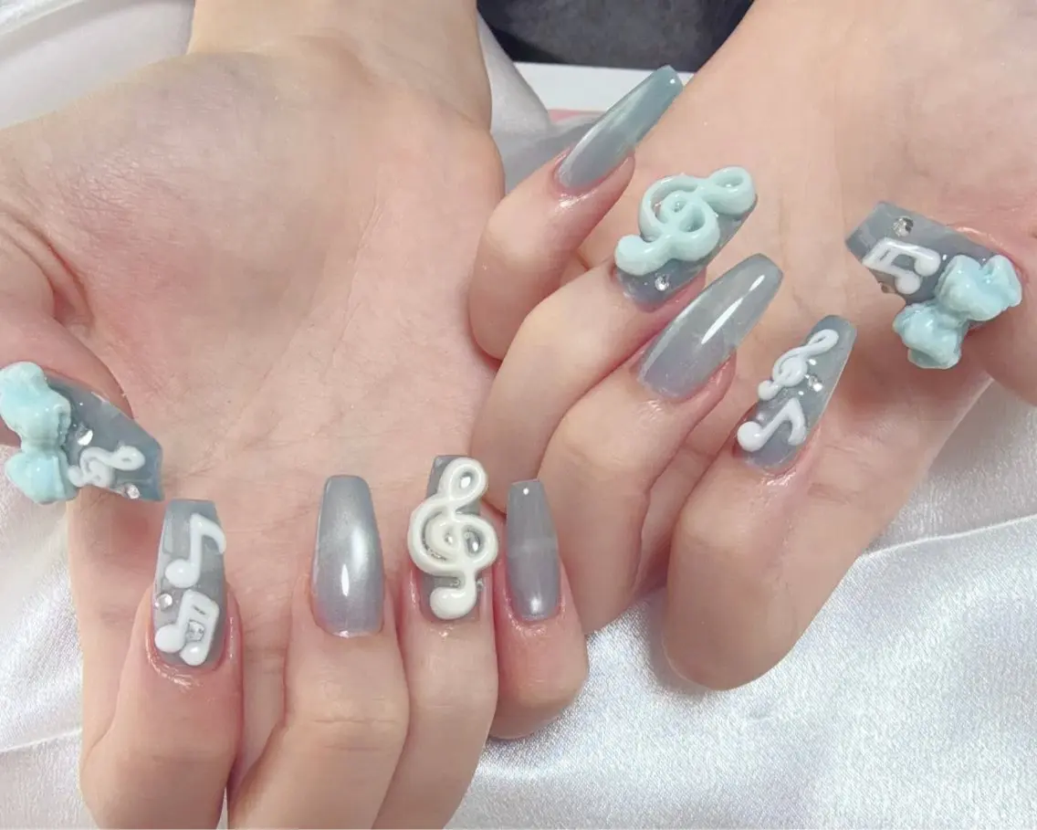 ネイル ハンドネイル Miss Nailのネイルデザイン