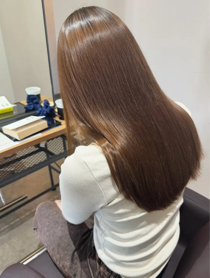 セミロング ボブ 髪質改善 似合わせカット 縮毛矯正 トリートメント 🩷似合わせカット 🩷レイヤーカットのヘアスタイル