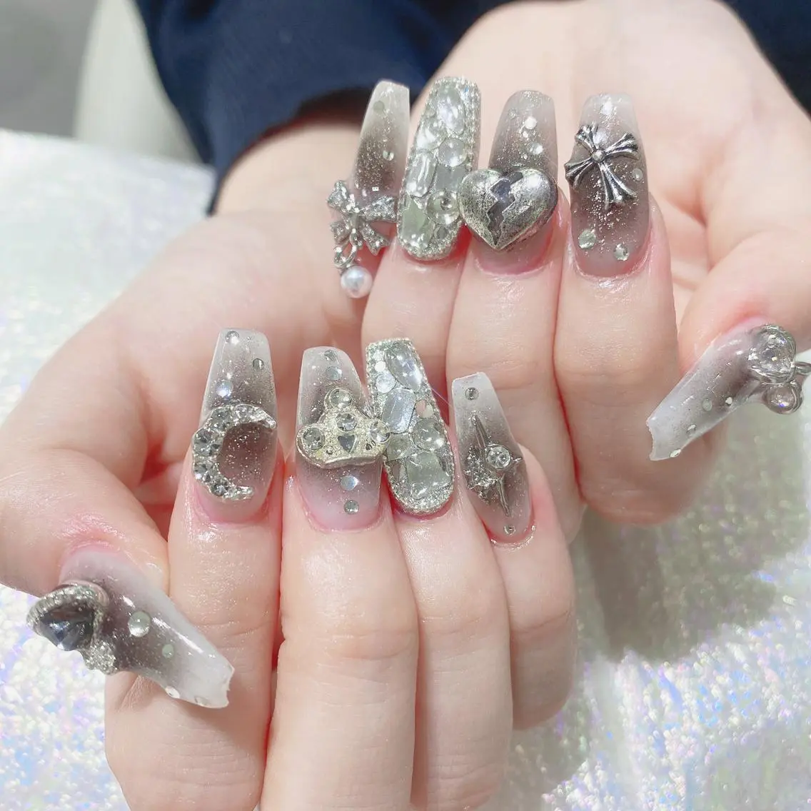 ネイル ハンドネイル Queen‘s なんのネイルデザイン