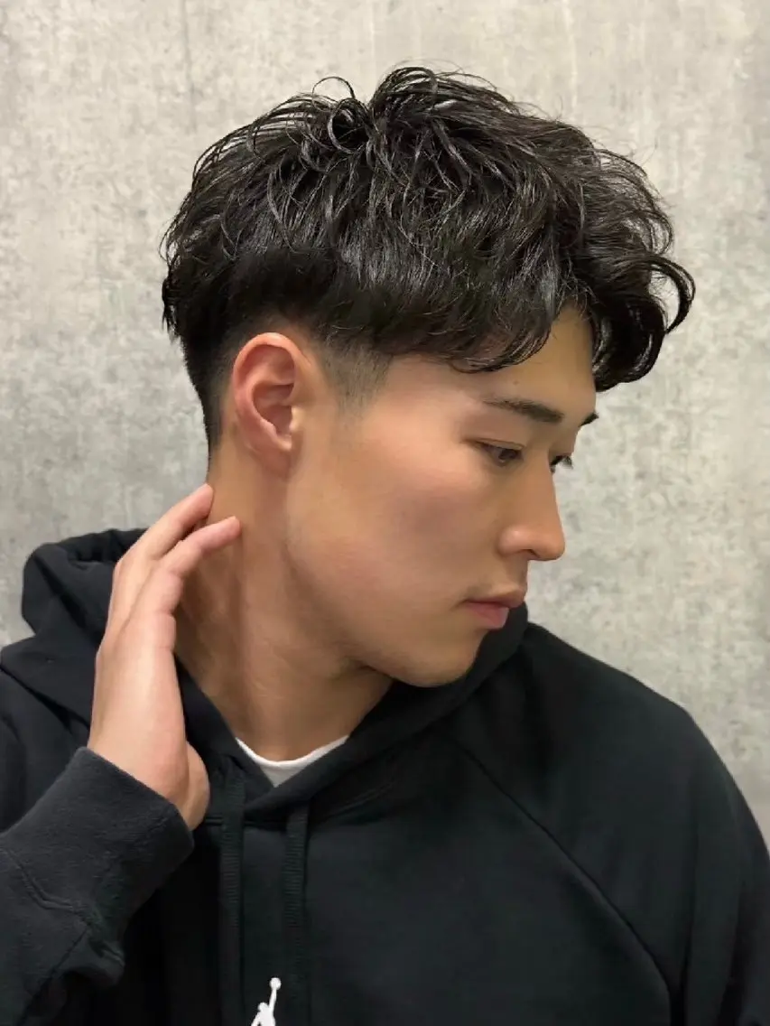 メンズ ショート アップバング ビジネス ツーブロック ショートヘア 石井 希明のヘアスタイル