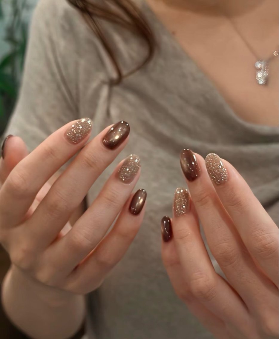ネイル アオイnail モモのネイルデザイン
