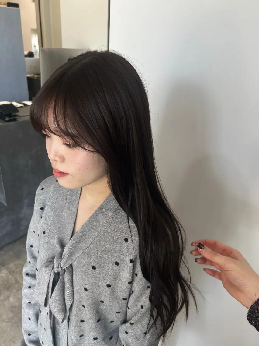 ロング ヘアカラー トリートメント 宮城 萌のヘアスタイル