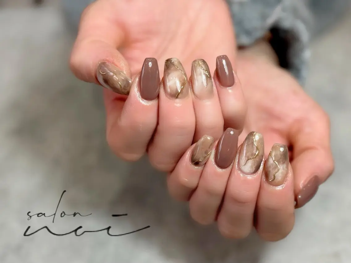 ネイル 持ち込み ニュアンスネイル ハンドネイル salon noiのネイルデザイン