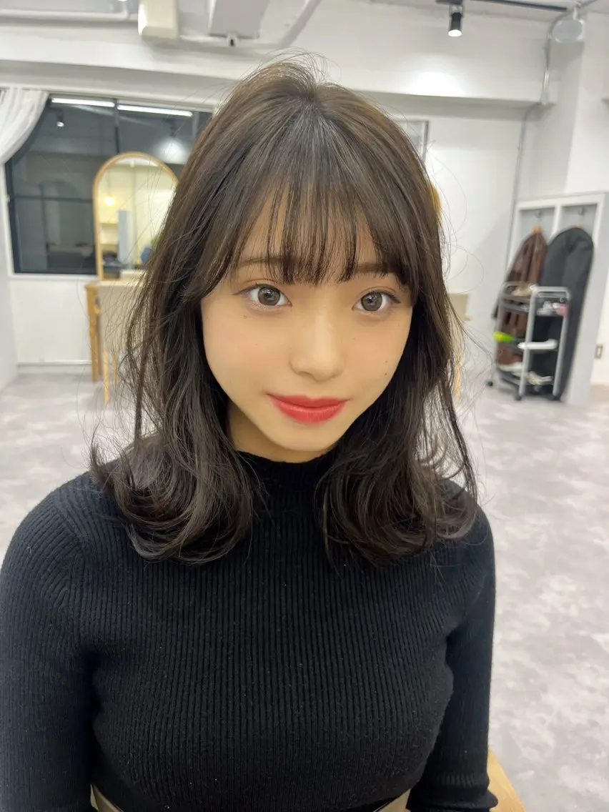 セミロング カラー ブリーチ ブリーチなしカラー くびれヘア 韓国風ヘア kato himariのヘアスタイル