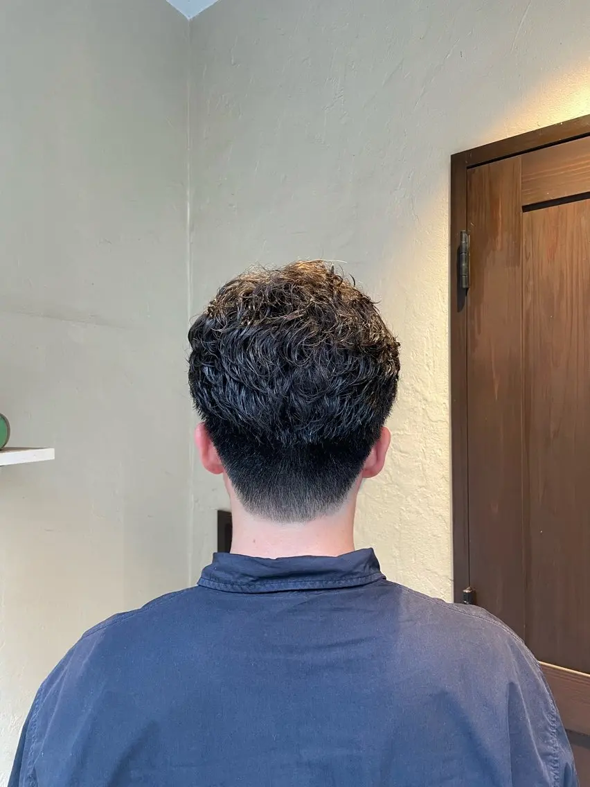 ショート カット パーマ 大庭 萌瑚のヘアスタイル
