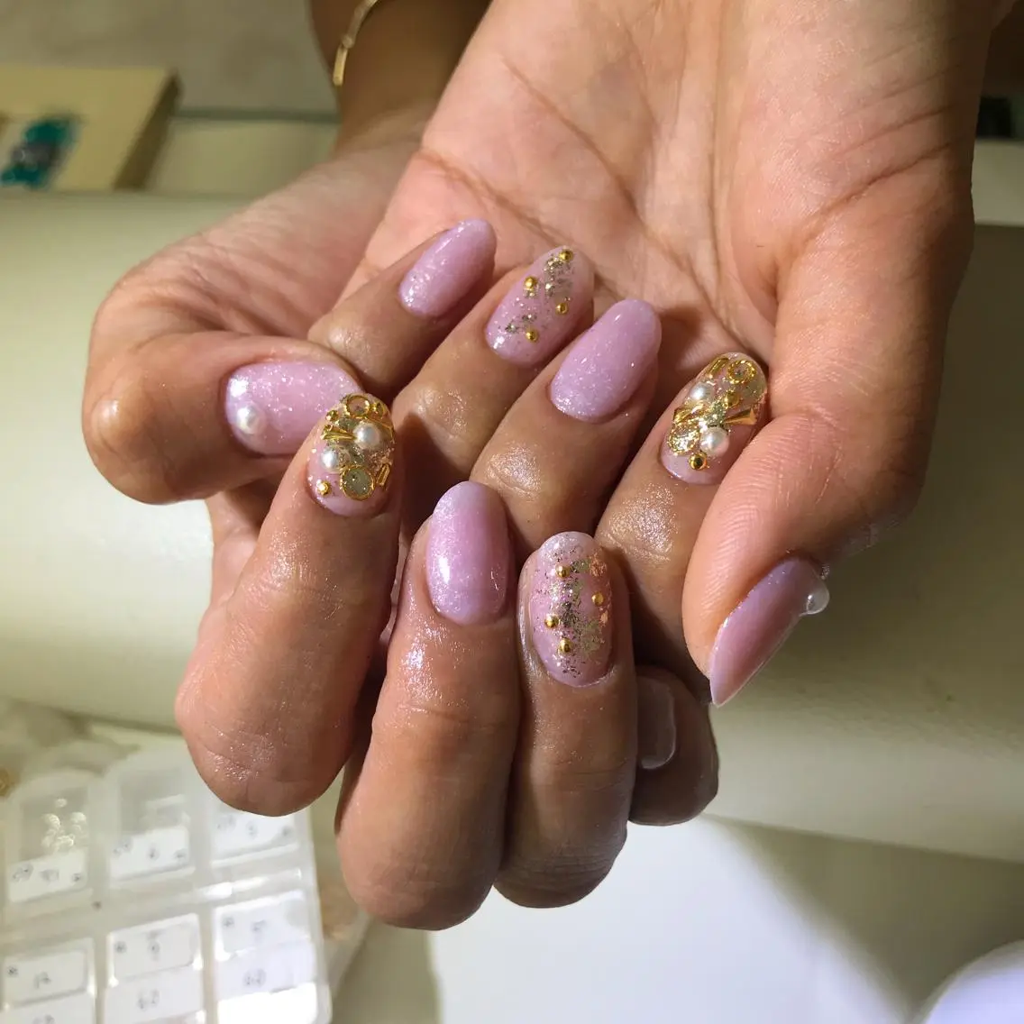 ネイル キラキラネイル nail salon MOANA Yuriのネイルデザイン