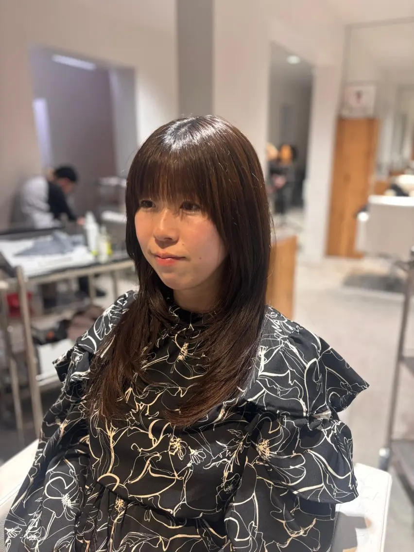 セミロング 中間 陽平のヘアスタイル