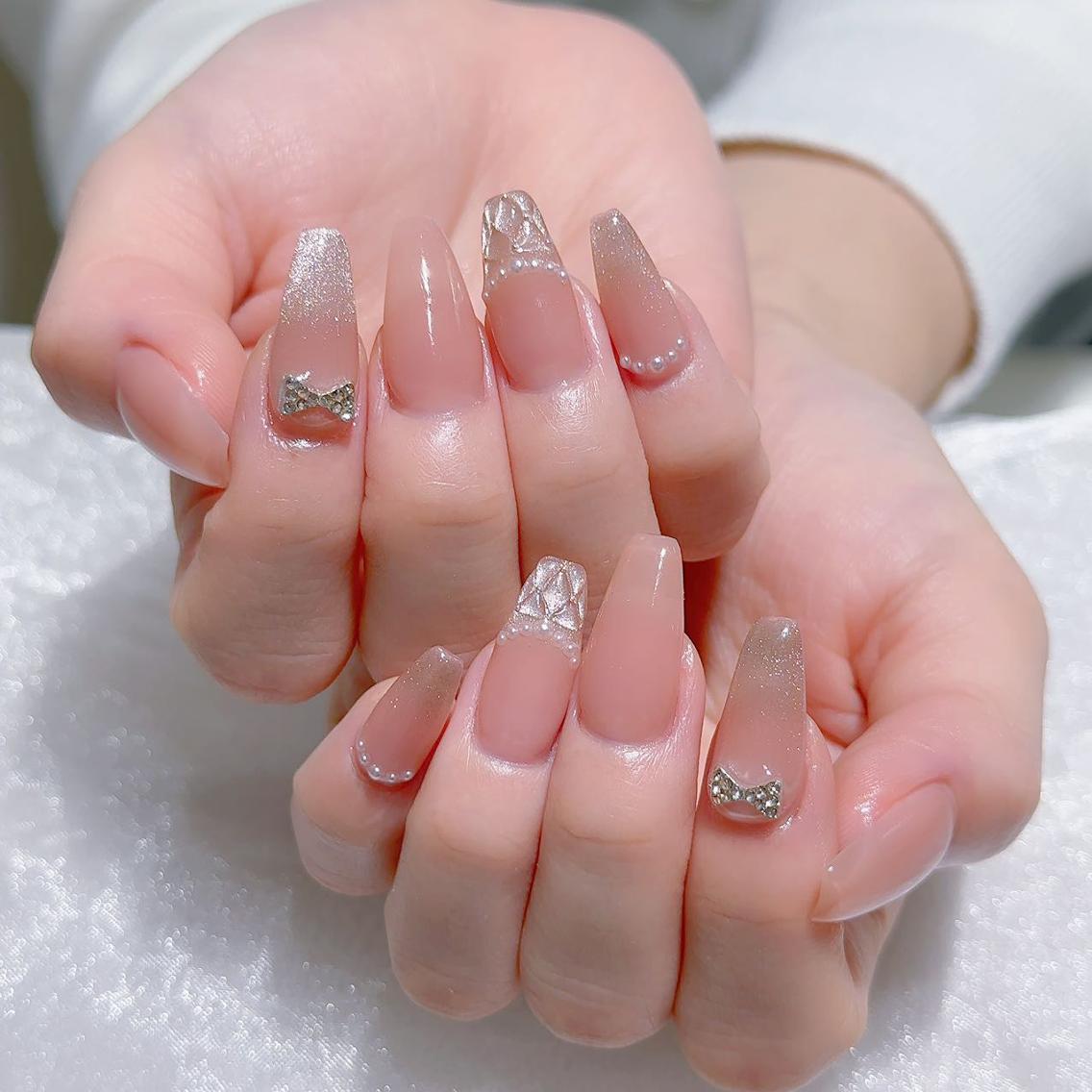 ネイル ハンドネイル Queens テイのネイルデザイン