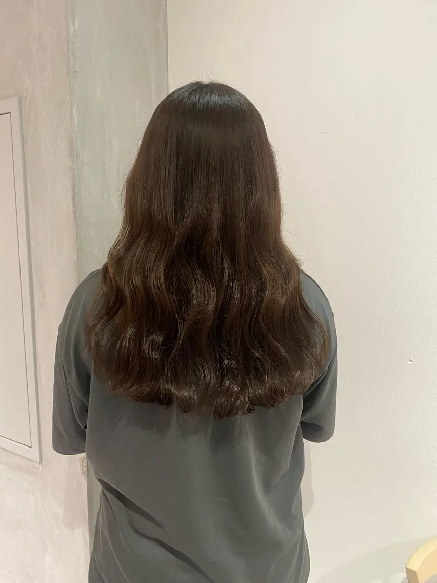 ロング いとう ほのかのヘアスタイル