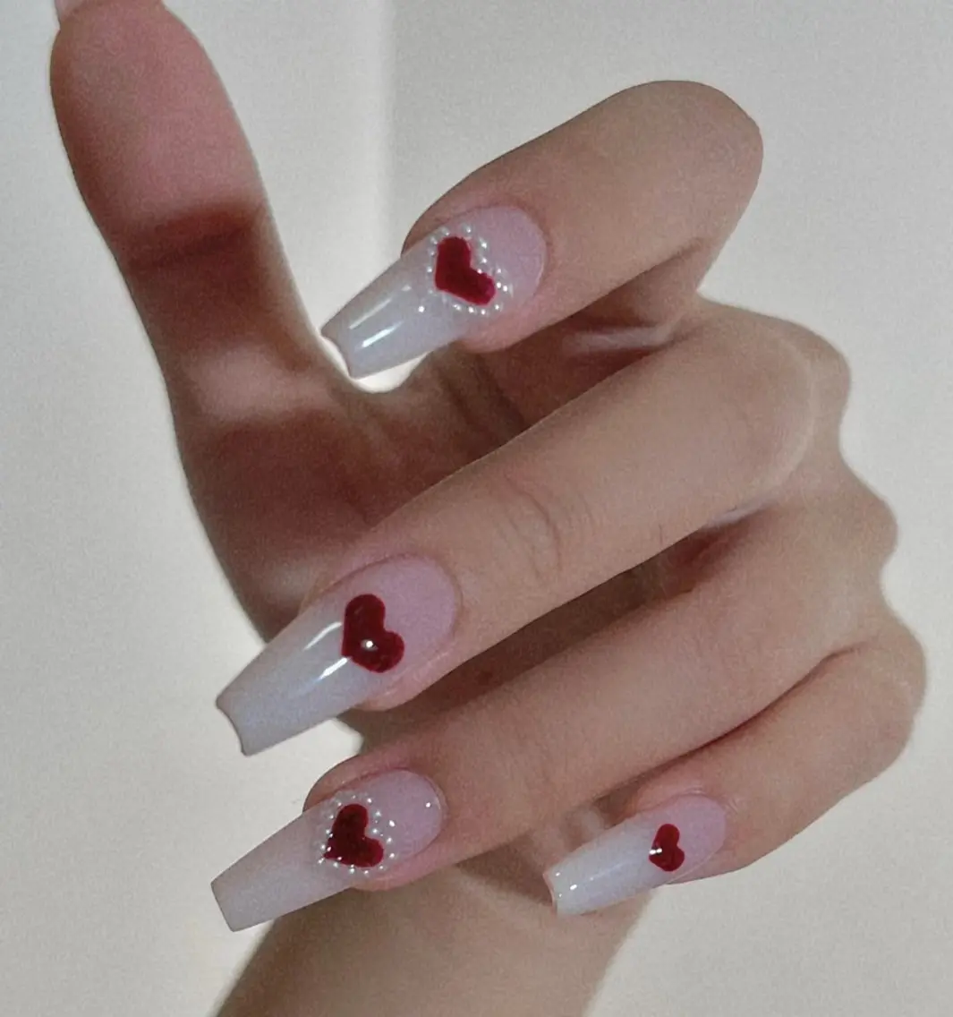 ネイル フレンチネイル グラデーション キラキラネイル 韓国ネイル マグネットネイル ハンドネイル 🎀🎀YooLi Nail Salonのネイルデザイン