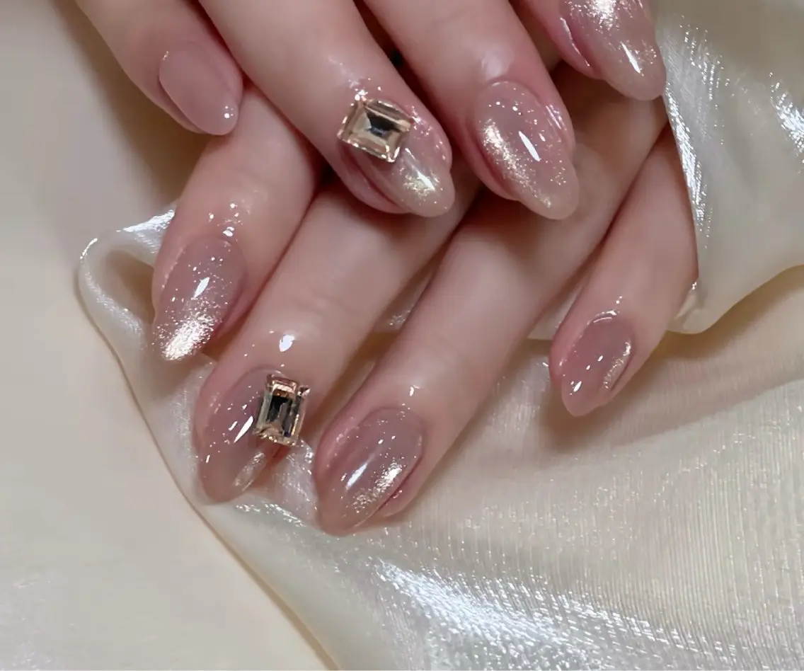 ネイル アートネイル オーロラネイル チークネイル フレンチネイル ガラスフレンチ ハンドネイル 🎀🎀YooLi Nail Salonのネイルデザイン
