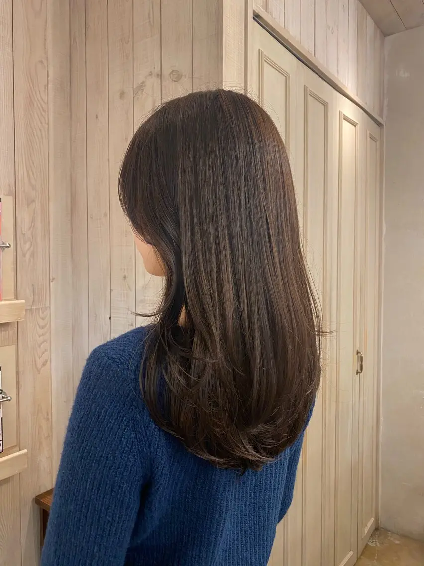 ロング 井上 日菜乃のヘアスタイル