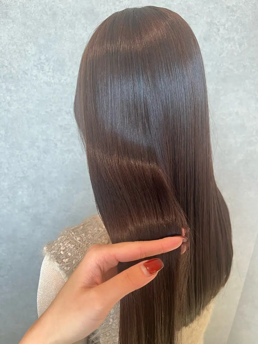 ロング ヘアカラー ナチュラル*艶* 蒲生四丁目*山保美月のヘアスタイル
