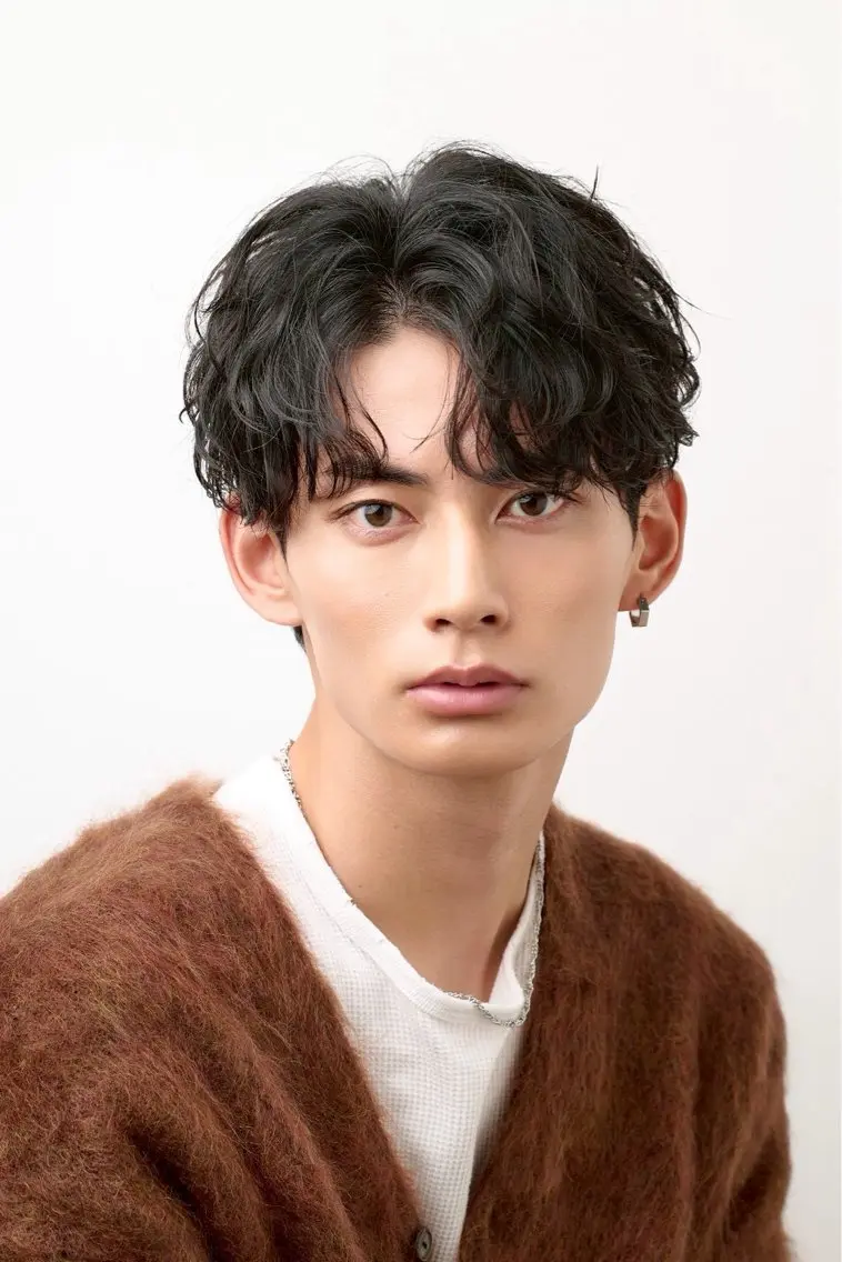 👑人気No.1【迷ったらコレ】メンズカット+選べるパーマ¥6,600の写真