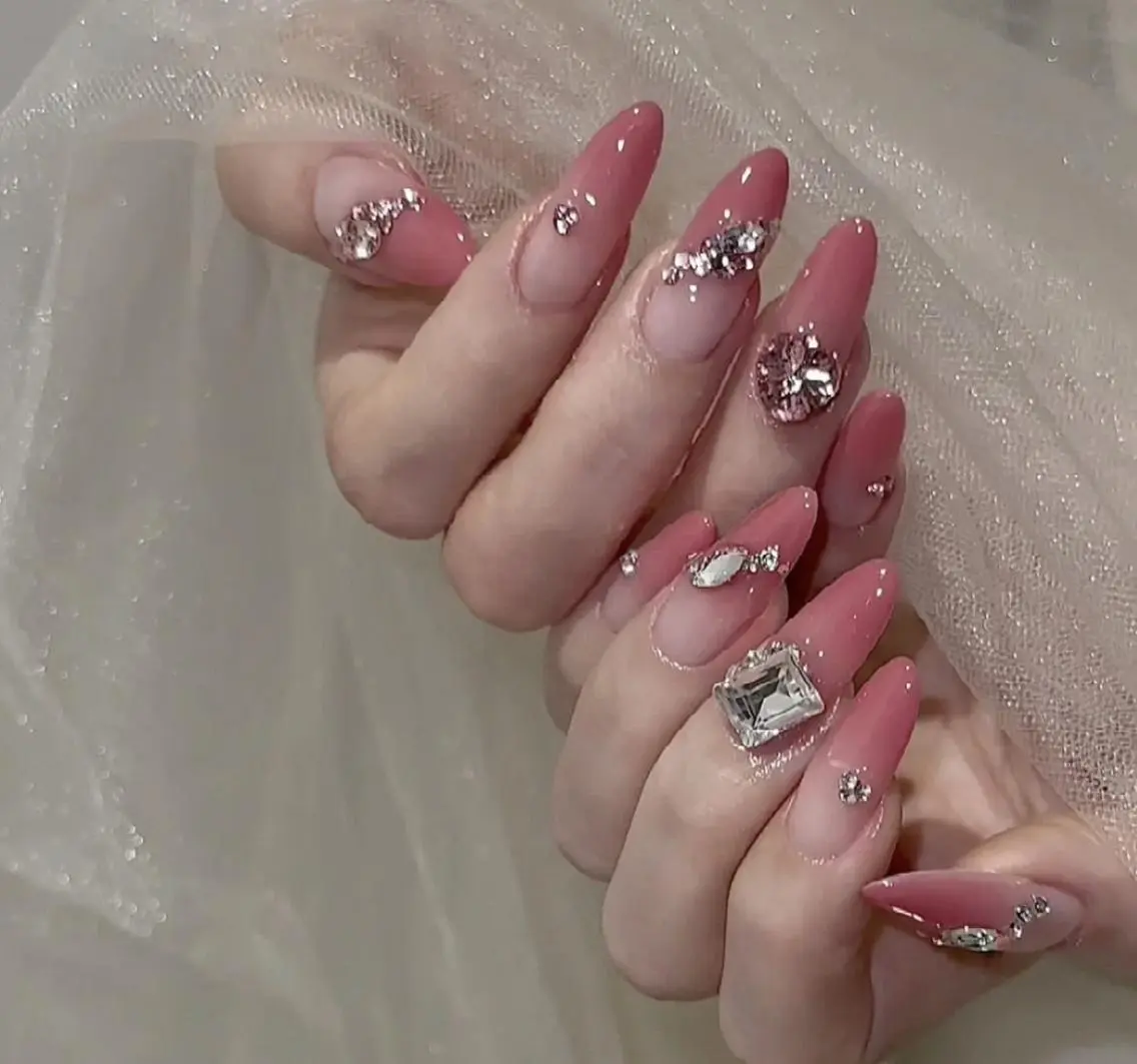 ネイル ハンドネイル Pure&Rich Nailのネイルデザイン