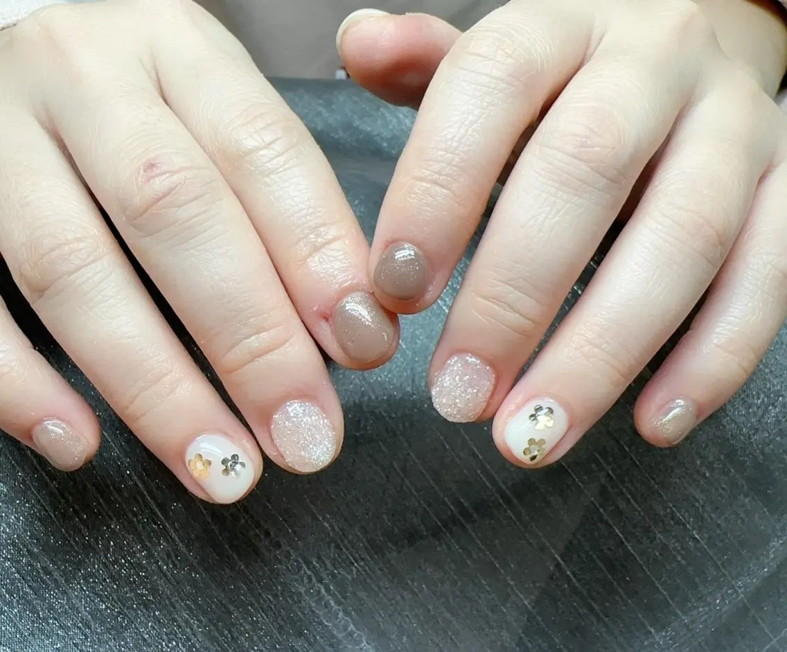 ネイル ハンドネイル ハンドケア メイ 💅のネイルデザイン