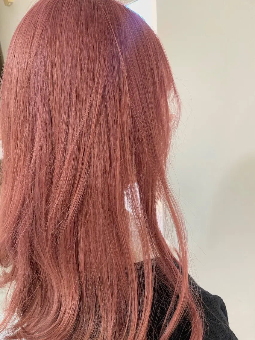 ロング カラー ピンクカラー ヘアカラー 茂原 麻生のヘアスタイル