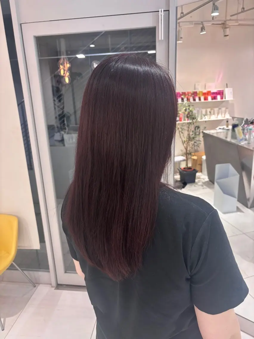 カラー 林 彩音のヘアスタイル