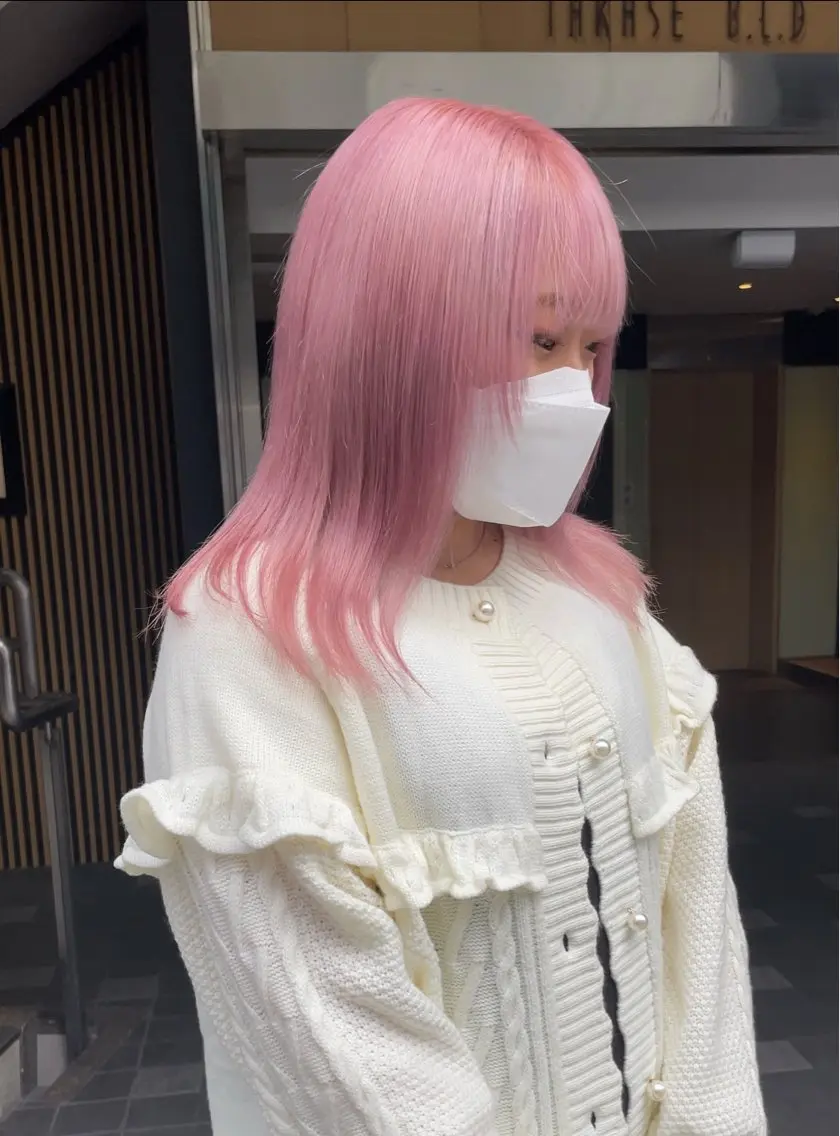 ミディアム ヘアカラー 艶髪/ブリーチカラー 蓮のヘアスタイル